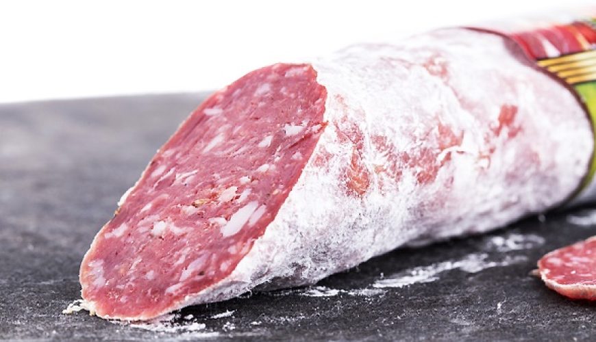 Il Salamino Tuscolano: Il Tuo Sorriso in Ogni Fetta!