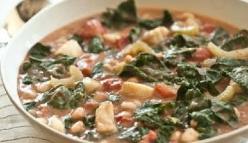 Zuppa di Cavoletti e Baccalà: Un Tuffo nel Sapore!